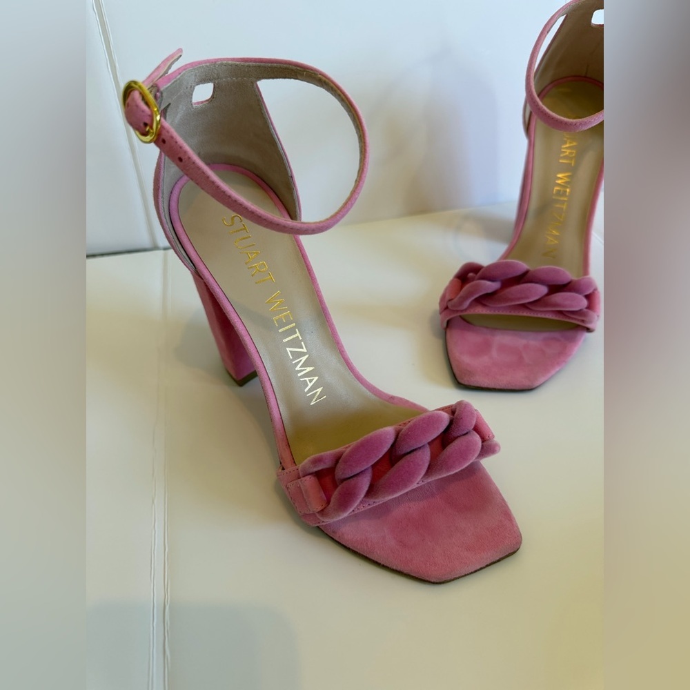 💗 Stuart Weitzman Amelina Chain Suede Sandals – Size 5 💗